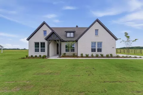 8861 County Road 623, Blue Ridge, TX 75424