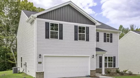 511 Wheelcrest Ct, Winston Salem, NC 27107