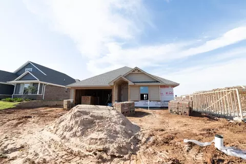2229 NW 170th St, Edmond, OK 73012