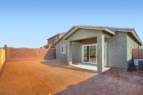 8782 S Circulo Generoso, Vail, AZ 85641