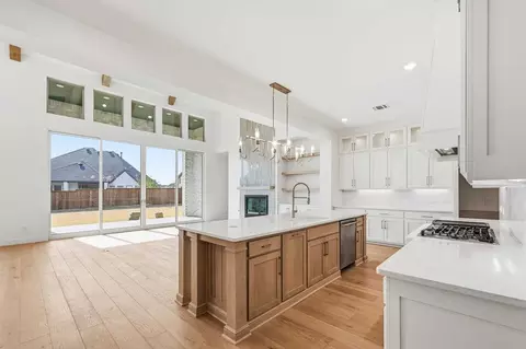 Kitchen - 2113 Tupelo Trl, Argyle, TX 76226 photo 2 of 3