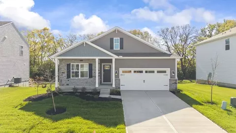 7107 Caledonian Ave, Huber Heights, OH 45424