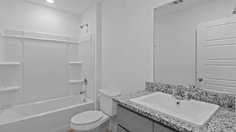 Bath - 7304 9th St, Lubbock, TX 79416 photo 2 of 5