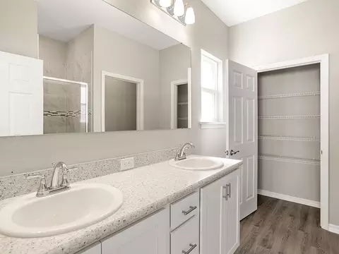 Bath - 5485 Buckeye Bend Dr, Saint Cloud, FL 34772 photo 1 of 5