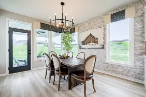 Dining - 186 Farmstead Blvd, Springboro, OH 45066 photo 3 of 3