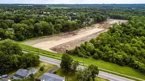 View/Area - 186 Farmstead Blvd, Springboro, OH 45066 photo 1 of 12