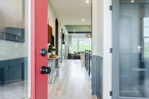 Entry Way - 186 Farmstead Blvd, Springboro, OH 45066 photo 2 of 2