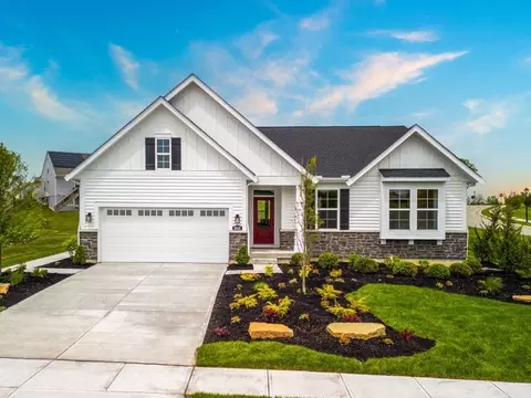 Exterior - 186 Farmstead Blvd, Springboro, OH 45066 photo 10 of 17