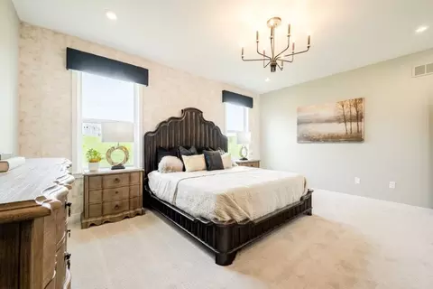 Bedroom - 186 Farmstead Blvd, Springboro, OH 45066 photo 3 of 3