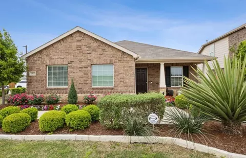 817 Shire Avenue- Model, Haslet, TX 76052