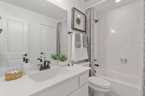 Bath - 4800 Triadic Ln, Prosper, TX 75078 photo 9 of 10