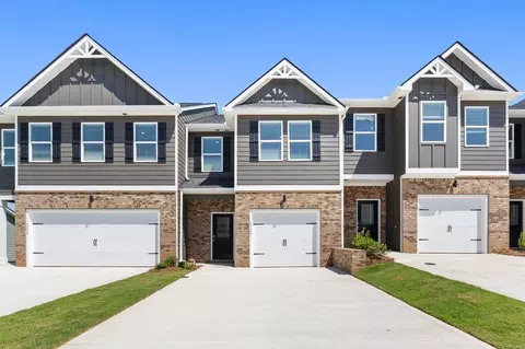8328 Columbia Ct, Palmetto, GA 30268