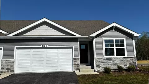 810 Concord Cir # A, Burlington, WI 53105