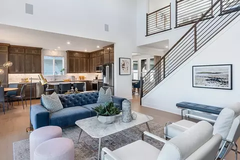 Living - 7812 Skytree Dr, Austin, TX 78744 photo 4 of 5