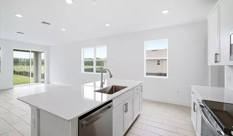 Kitchen - 2322 Anders Dr, Parrish, FL 34219 photo 3 of 6