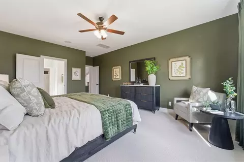 Bedroom - 7702 Jade Crest Dr, Angleton, TX 77515 photo 13 of 16