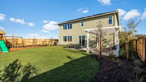 Exterior - 3230 Oak Trail Dr, Manteca, CA 95337 photo 15 of 15