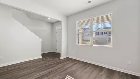 Entry Way - 135 Ellerston Dr, Evans, GA 30809 photo 2 of 5