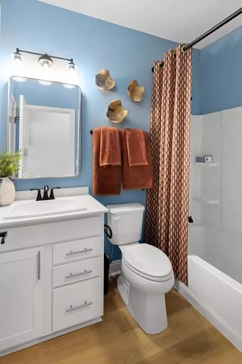 Bath - 2264 Esplanade St, Union, KY 41091 photo 2 of 3