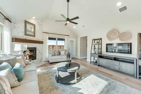 Living - 301 River Meadows Ln, Argyle, TX 76226 photo 6 of 6
