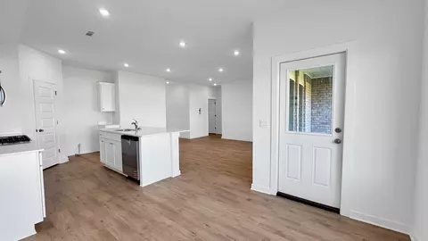 Entry Way - 27 Wolfsbridge Loop, Cabot, AR 72023 photo 1 of 5