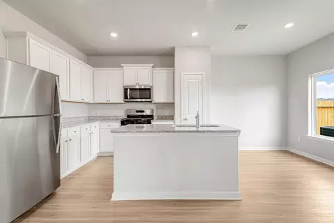 Kitchen - 1804 Spring Acres Dr, Rosenberg, TX 77471 photo 1 of 2