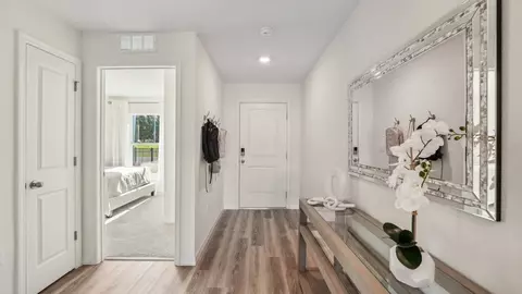 Entry Way - 13610 Fenwick Stream Dr, Wimauma, FL 33598 photo 4 of 7