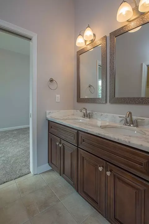Bath - 234 Hall Rd, Hampton, VA 23664 photo 2 of 5