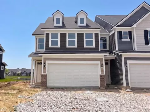 693 Garrow Dr, Westfield, IN 46074