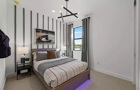 Bedroom - 17470 Luminous Ave, Venice, FL 34293 photo 6 of 7