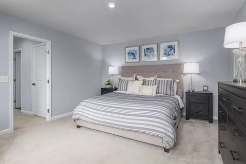 Bedroom - 1435 Silverleaf Oak St, Sidney, OH 45365 photo 2 of 8
