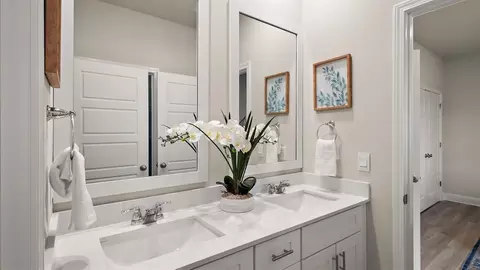 Bath - 581 Edenberg Bnd, Pearl, MS 39208 photo 13 of 13