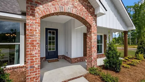 Exterior - 581 Edenberg Bnd, Pearl, MS 39208 photo 12 of 14