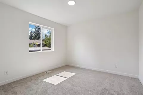 Bedroom - 2422 128th Pl SE, Everett, WA 98208 photo 3 of 11