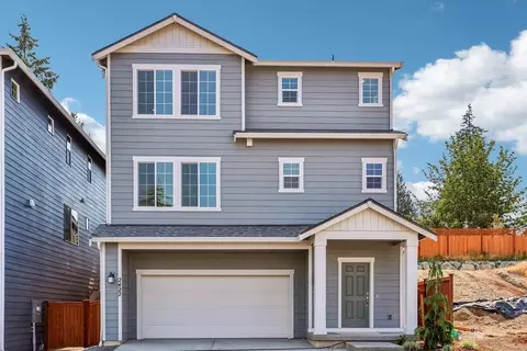 Exterior - 2422 128th Pl SE, Everett, WA 98208 photo 2 of 8