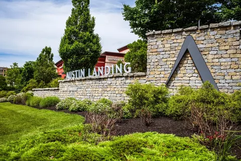 View/Area - 186 Farmstead Blvd, Springboro, OH 45066 photo 2 of 3