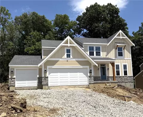 186 Farmstead Blvd, Springboro, OH 45066