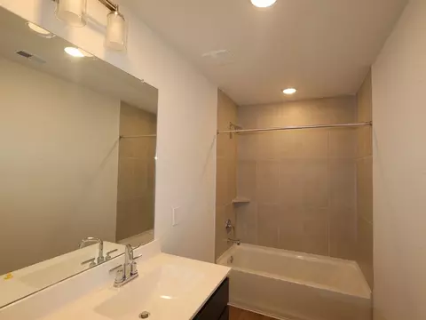 Bath - 20715 Draper Rd, Tomball, TX 77377 photo 2 of 7