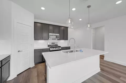 Kitchen - 20715 Draper Rd, Tomball, TX 77377 photo 3 of 5