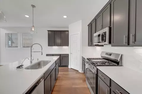 Kitchen - 20715 Draper Rd, Tomball, TX 77377 photo 2 of 5
