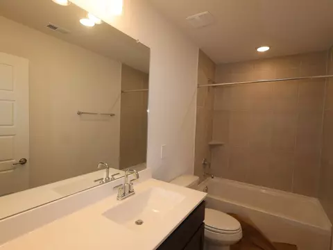 Bath - 20715 Draper Rd, Tomball, TX 77377 photo 3 of 7