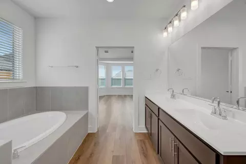 Entry Way - 20715 Draper Rd, Tomball, TX 77377 photo 6 of 7