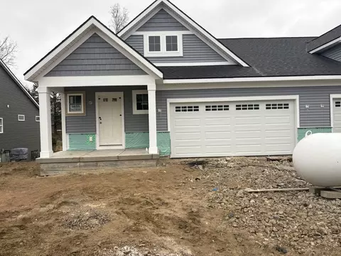 14055 Pristine Ct, Dewitt, MI 48820