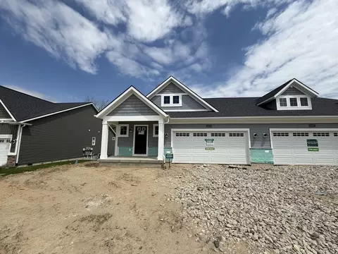 14055 Pristine Ct, Dewitt, MI 48820