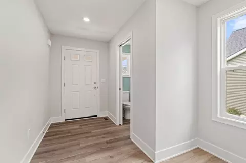 Entry Way - 14055 Pristine Ct, Dewitt, MI 48820 photo 1 of 2