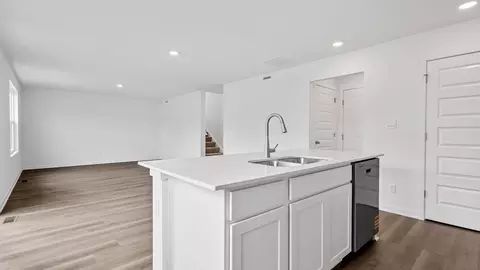 Kitchen - 149 Sky View Ln, Beecher, IL 60401 photo 3 of 7