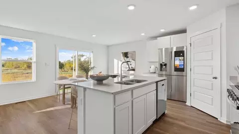 Kitchen - 149 Sky View Ln, Beecher, IL 60401 photo 7 of 7