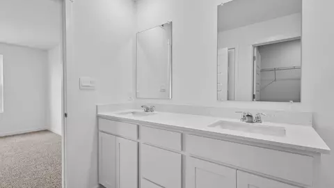 Bath - 149 Sky View Ln, Beecher, IL 60401 photo 4 of 5
