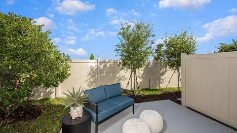 Exterior - 2790 Armadale Dr, Mount Dora, FL 32757 photo 14 of 18