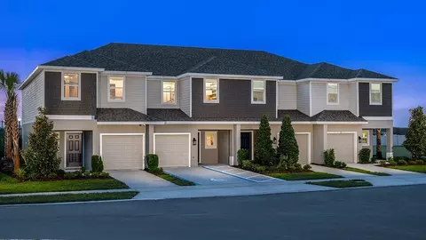 Exterior - 2790 Armadale Dr, Mount Dora, FL 32757 photo 16 of 18